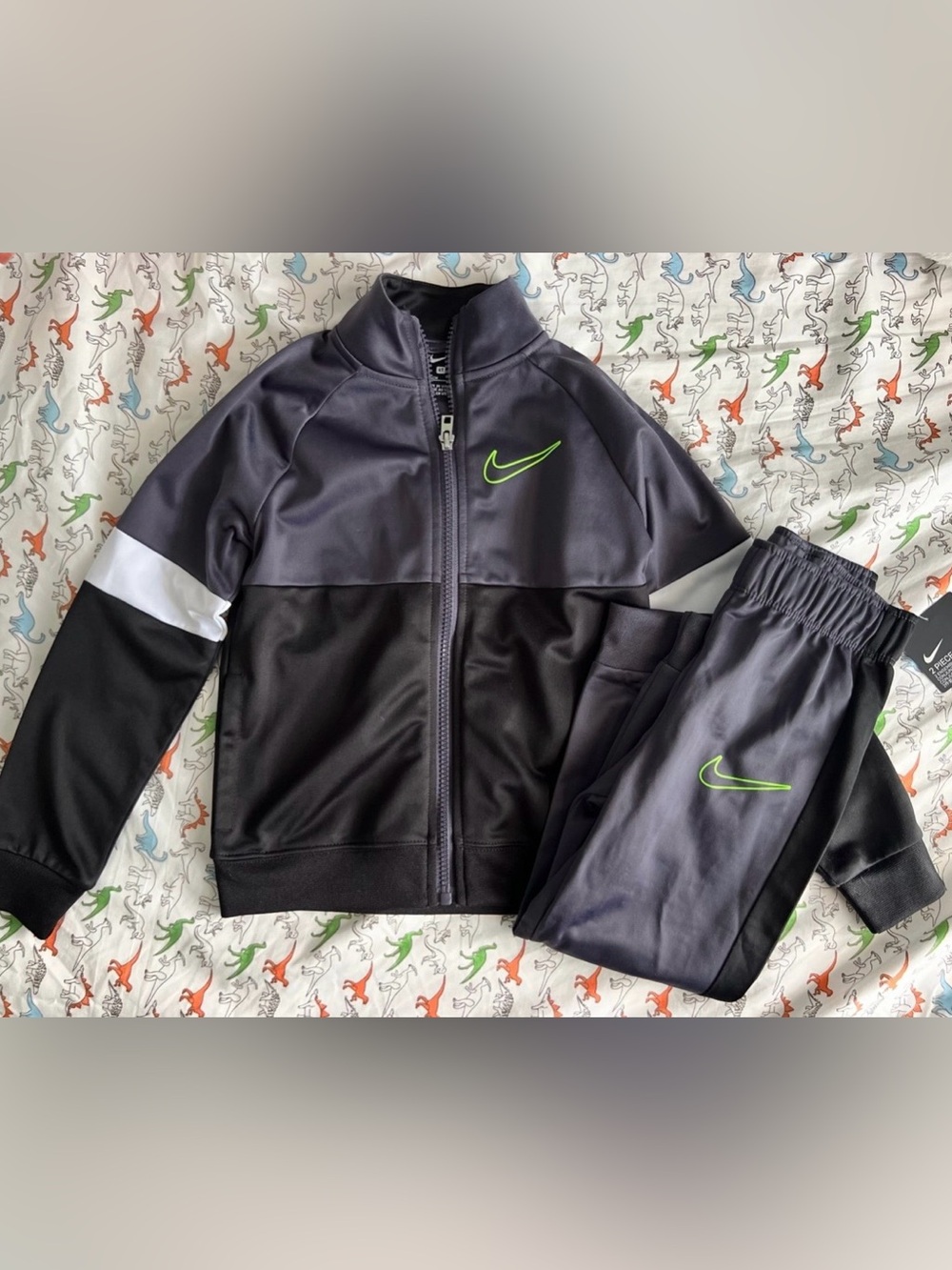Toddler Nike set
